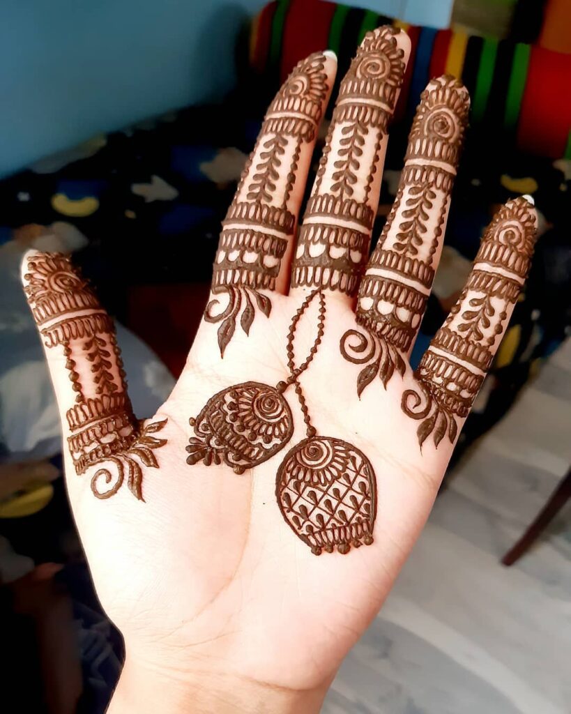 Easy Mehndi Design