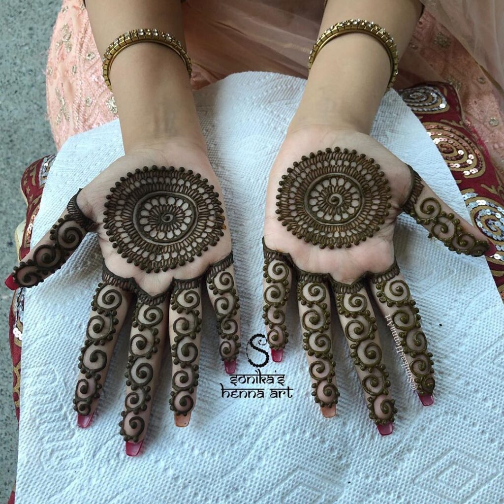 Easy Mehndi Design